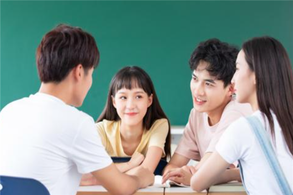 安程教育 以畫筆點(diǎn)亮心靈，讓藝術(shù)成就未來(lái)